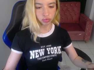 alina-lee-t