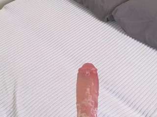 blowoow live webcam show