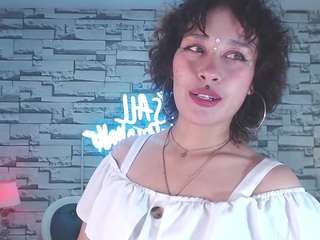  charlotte-morh-a chat room