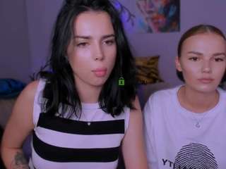 danna-li Live Webcam on CamSoda