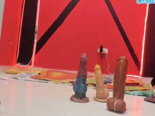 emmamorgan-kh Live Webcam on CamSoda