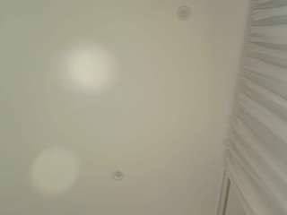 evefina's CamSoda show and profile