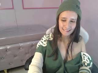 francesca-a Live Webcam on CamSoda