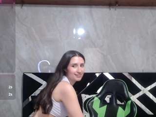 francesca-a webcam model
