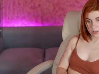gingerpink Live Webcam on CamSoda