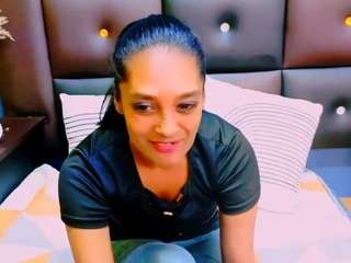indiannadiaxxx - Live Cam