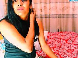 IndianNadiaXXX