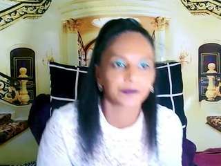 indianvelvet1 Live Webcam on CamSoda