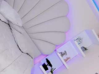 ivannaortizz Live Webcam on CamSoda