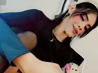 IvannaOrtizz live webcam show