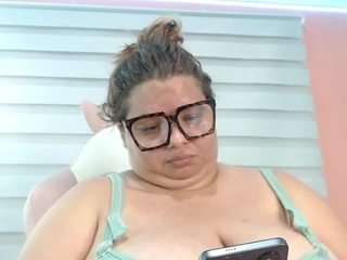 lexy-bbw live webcam show
