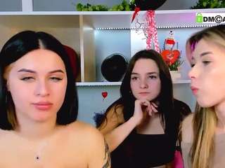 lily-morty webcam model