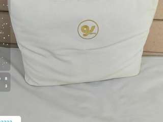 valirya-devote Live Webcam on CamSoda