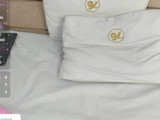 valirya-devote Live Webcam on CamSoda