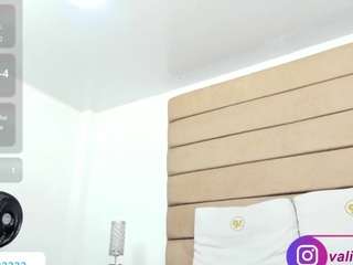 valirya-devote Webcam Model Profile