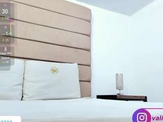 valirya-devote - Cam en Direct