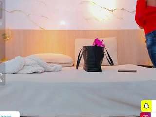 valirya-devote Live Webcam on CamSoda