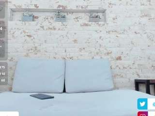 valirya-devote Live Webcam on CamSoda