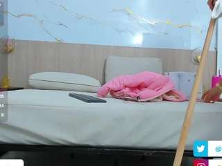valirya-devote Live Webcam on CamSoda