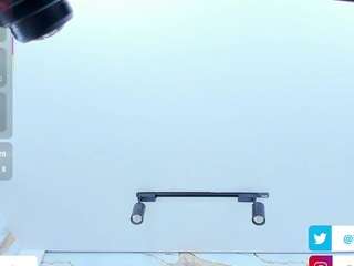 valirya-devote's CamSoda show and profile