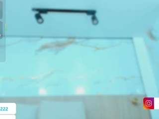 valirya-devote webcam model