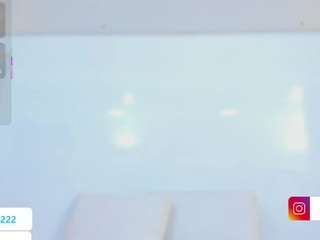 valirya-devote webcam