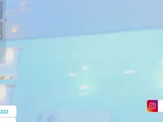 valirya-devote webcam