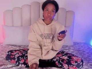  zairarose chat room