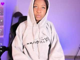 zairarose Live Webcam on CamSoda