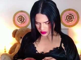 le modèle zoe-hecate est en webcam porno dans un show sur le site camsoda, il possède les tags suivants: anal toys,average,tattoos,smoking,orgasm,mistress,lean,gray eyes,gape,english,ejaculation,drinking,dirty talk,cumshot,colombia,bondage,black hair,big tits,hd,latina