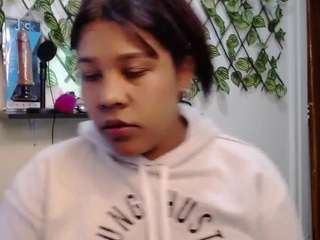 alisonosbourne webcam