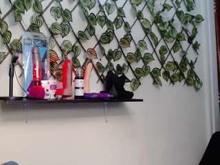 alisonosbourne webcam
