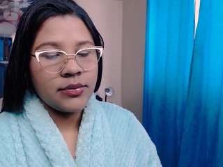 alisonosbourne webcam model