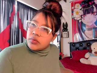 alisonosbourne webcam model