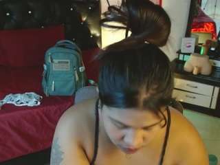 alisonosbourne webcam model