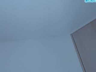 emma-girl Live Webcam on CamSoda