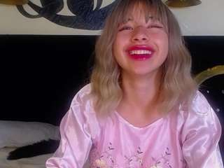 kattyykatt Live Webcam on CamSoda