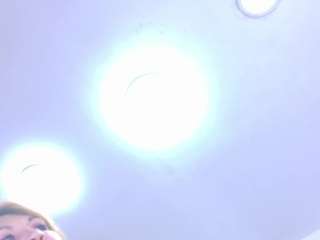kazsandrah's live room