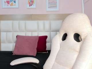  luna-hills chat room