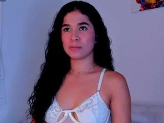 NicoleeMartiine