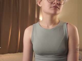 nicolevielma Live Webcam on {site_name}