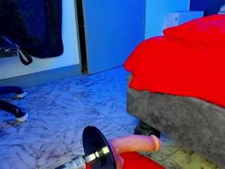 sarenluxx's CamSoda show and profile