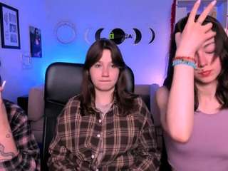 baby-joy's CamSoda show and profile