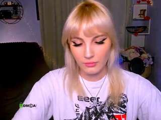 baby-joy — LIVE on Camsoda