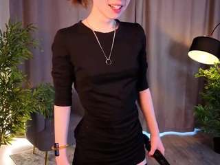 le modèle bevschulkin est en webcam porno dans un show sur le site camsoda, il possède les tags suivants: ahegao,oil,green eyes,lush,naked,natural,nipple piercings,no drinking,no smoking,normal,orgasm,anal toys,public,sex toys,sexy,skinny,solo,sweet,tattoos,twerk