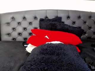 Eemily3
