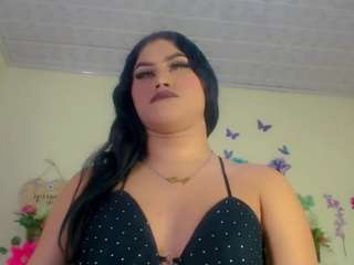Eemily3