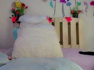 eemily3 Live Webcam on CamSoda