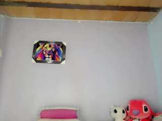 eemily3 Sex Cam Show