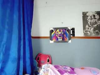 Eemily3